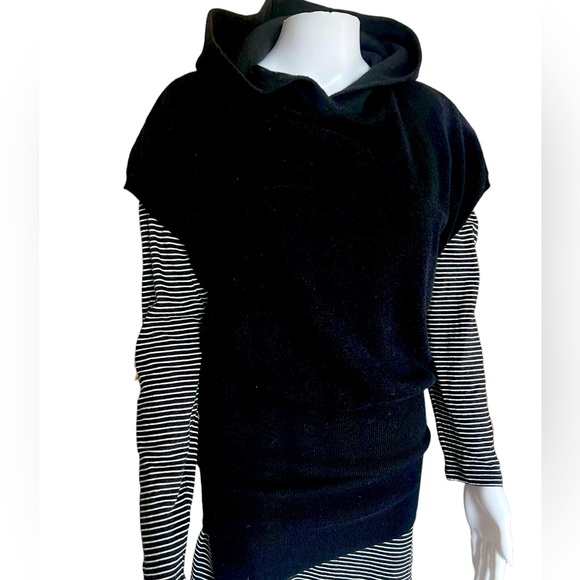 Minnie Rose cashmere hooded sweater vest with drop tighter woven waist size xs - Picture 1 of 7